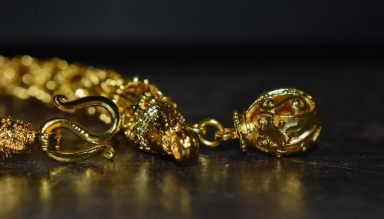 Leia mais sobre o artigo Semijoias: luxo que cabe no bolso